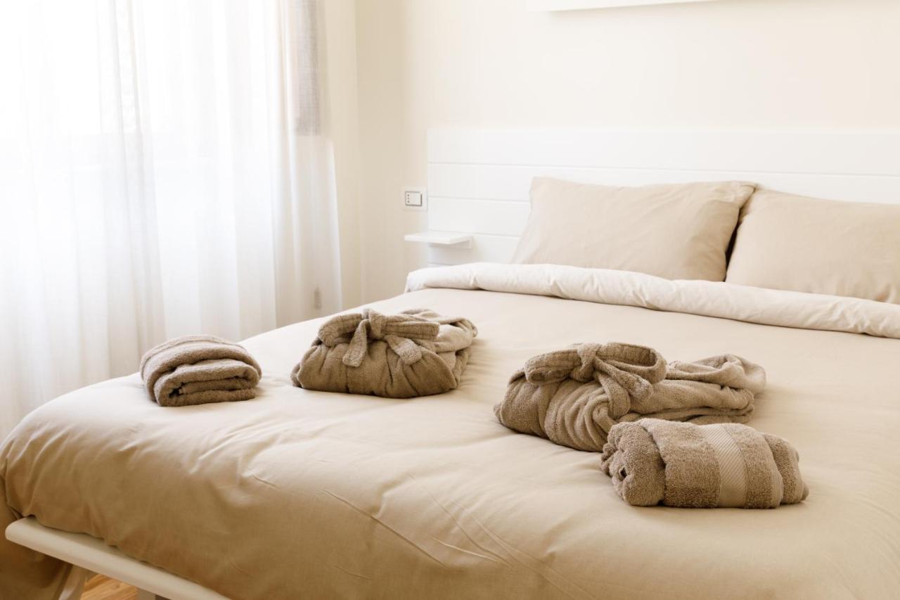 פונדי I Vicoli Exclusive Apartments מראה חיצוני תמונה